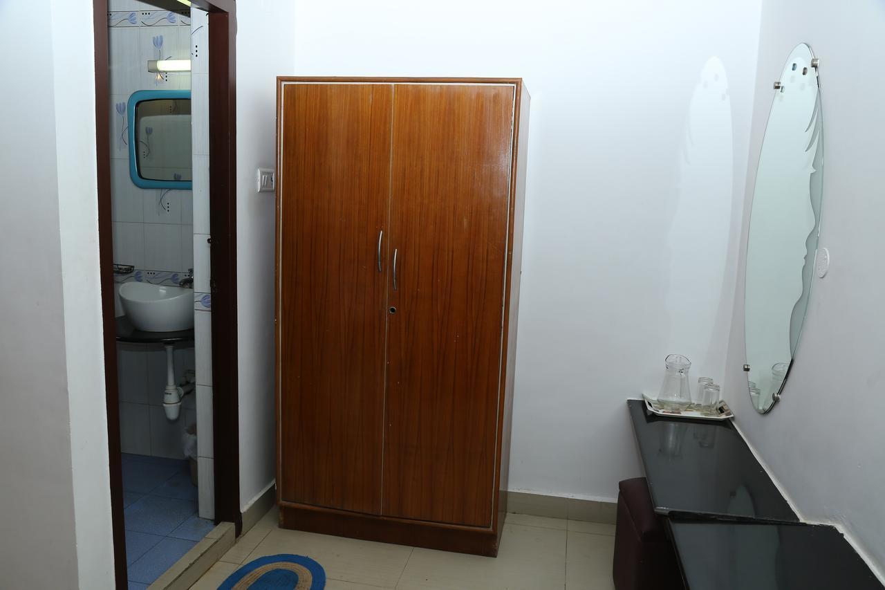 فندق فيلوريفي  Sri Srinivasar Residency المظهر الخارجي الصورة